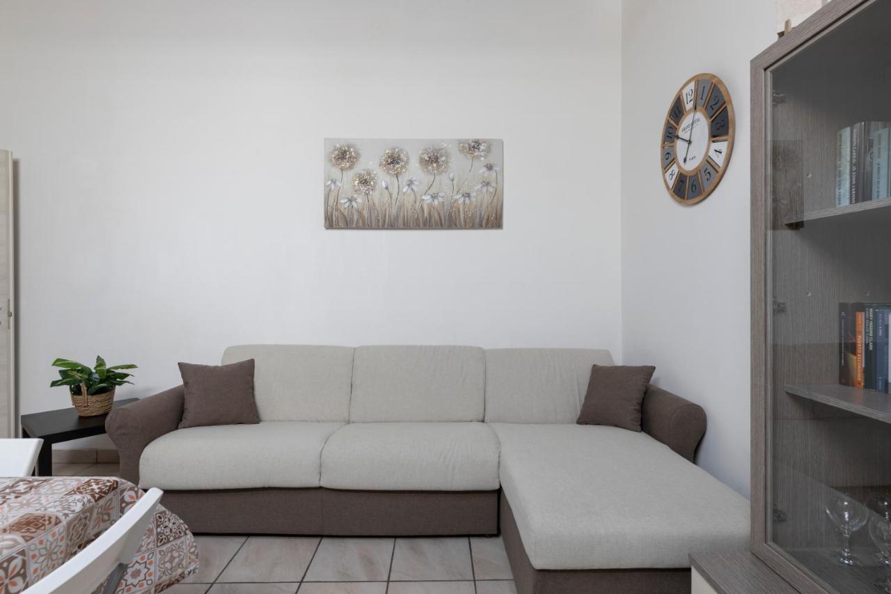 Laurini 21 Apartment Catánia Buitenkant foto