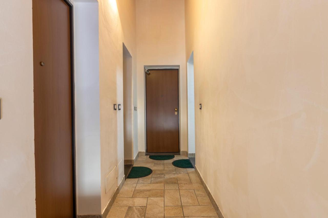 Laurini 21 Apartment Catánia Buitenkant foto